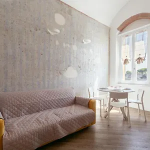 Innpisarentals - La Fortezza Apartament